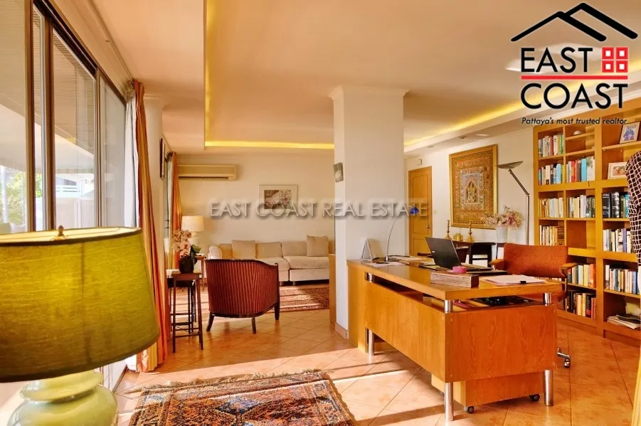 Grand Condo photo 13