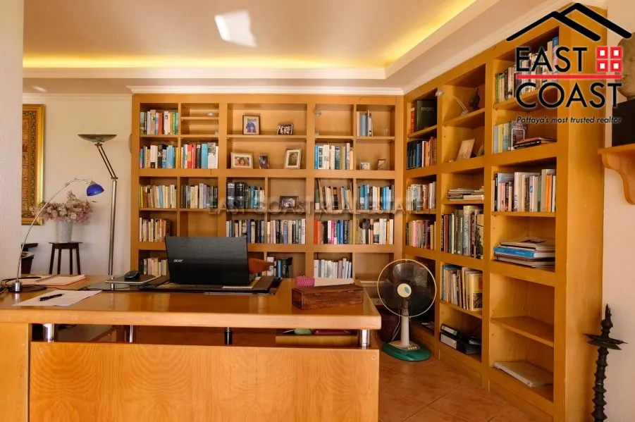 Grand Condo photo 18