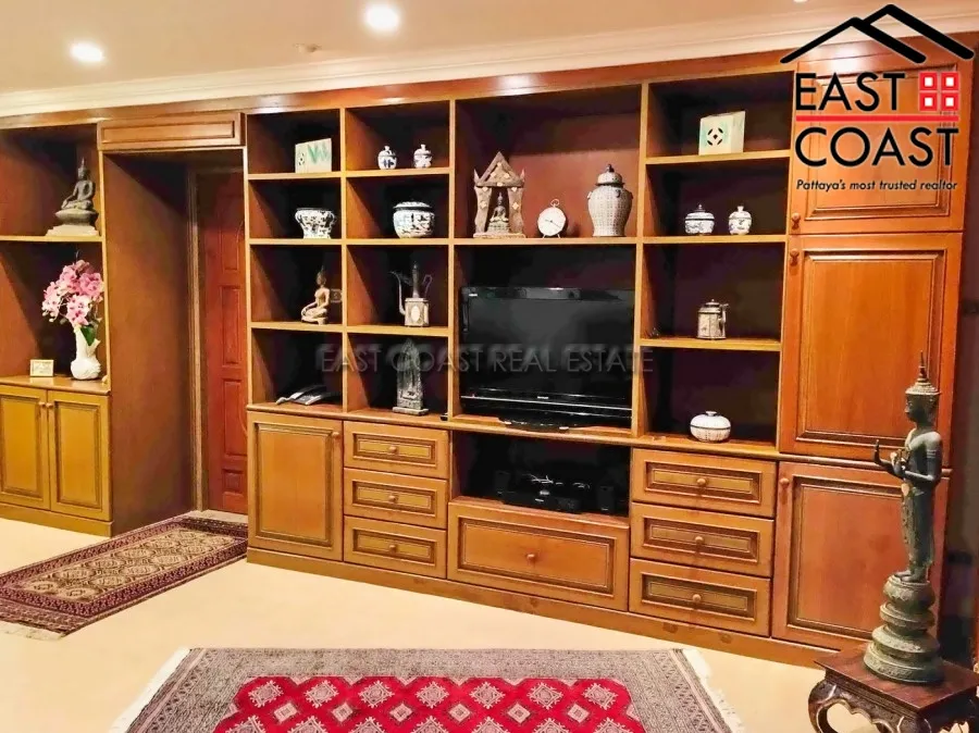 Grand Condo photo 16