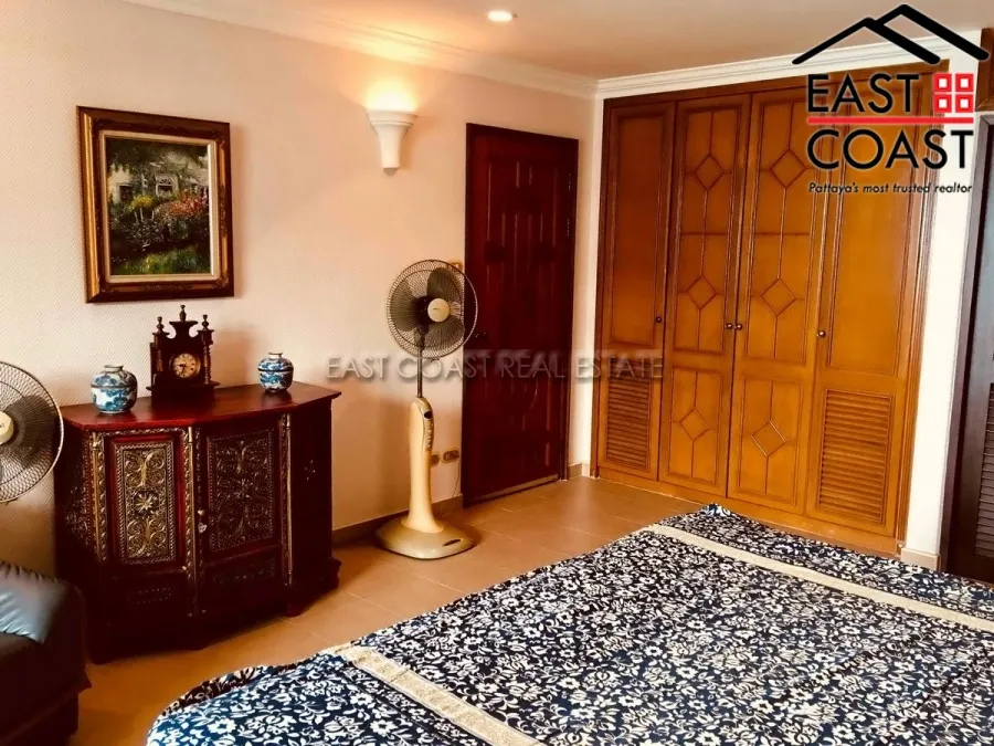 Grand Condo photo 18