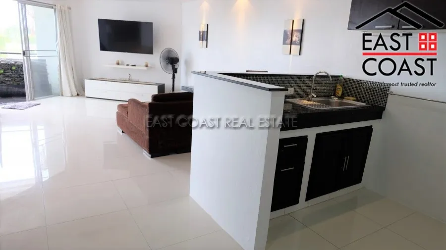 Royal Beach Condotel photo 8