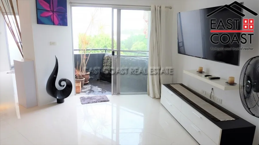 Royal Beach Condotel photo 26