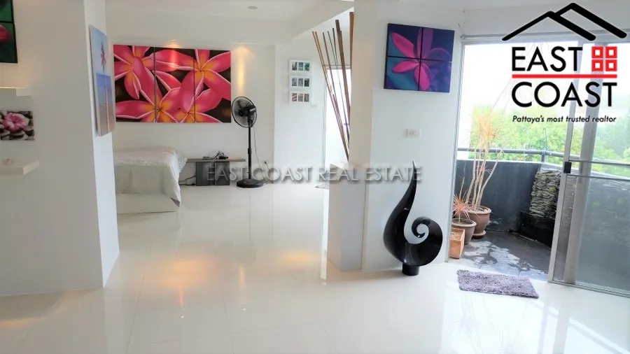 Royal Beach Condotel photo 7