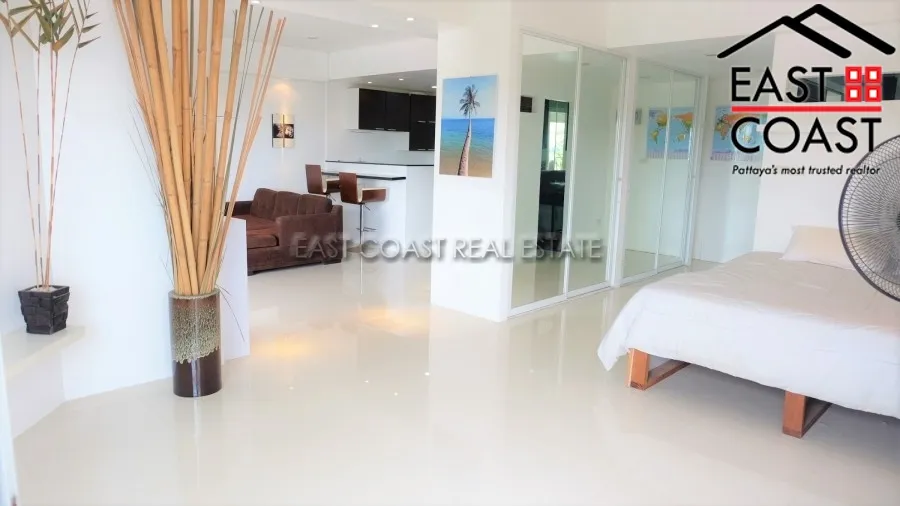 Royal Beach Condotel photo 29