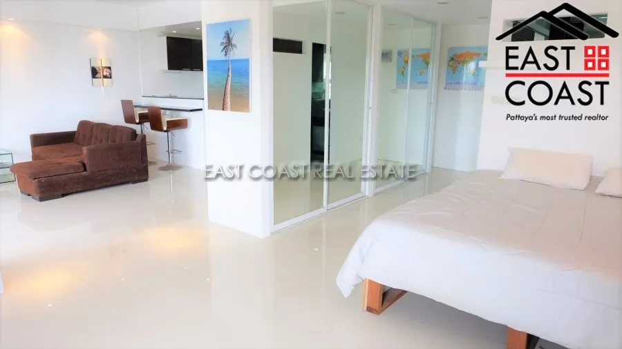Royal Beach Condotel photo 19