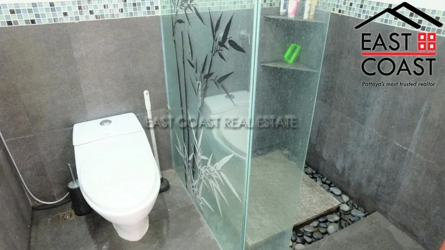 Royal Beach Condotel photo 32