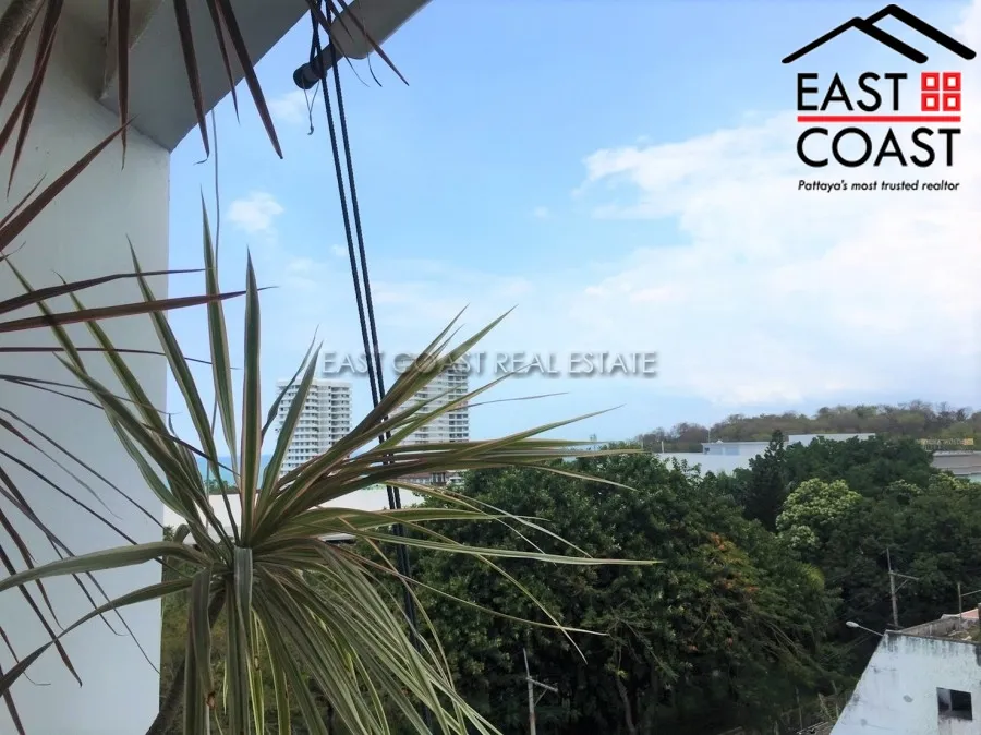 Royal Beach Condotel photo 17