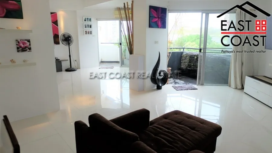 Royal Beach Condotel photo 23