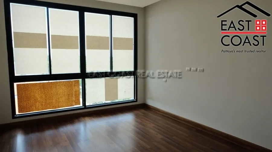 Infinity Condo photo 8