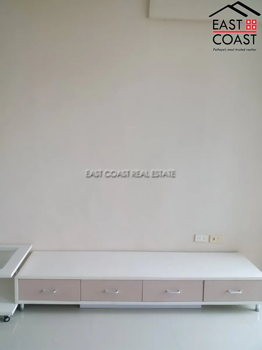 CC Condominium 1 photo 8