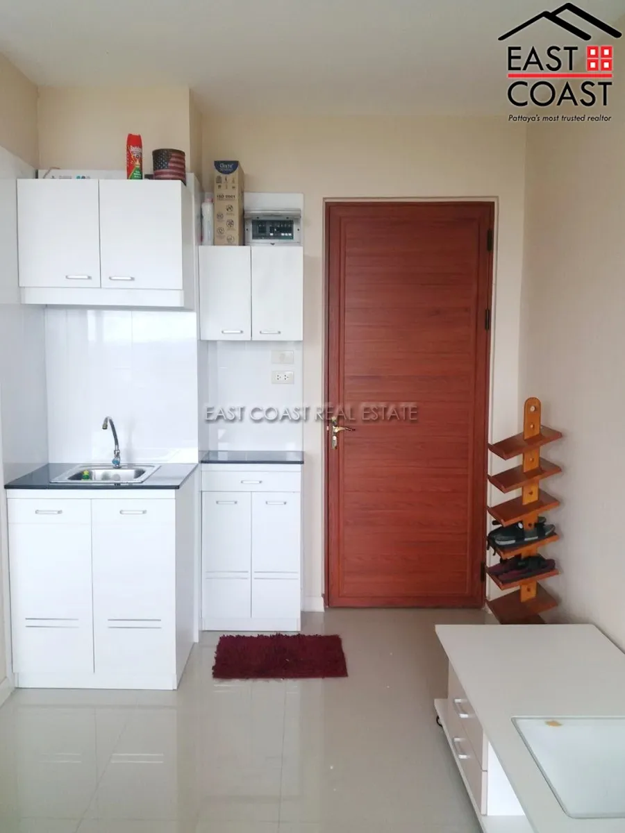CC Condominium 1 photo 9