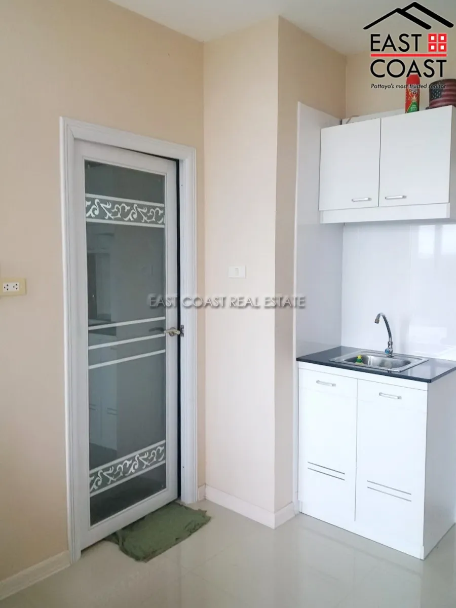 CC Condominium 1 photo 10
