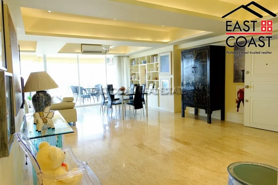 Chateau Dale Towers photo 3
