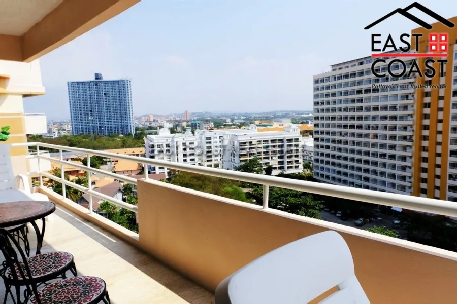 Chateau Dale Towers photo 25