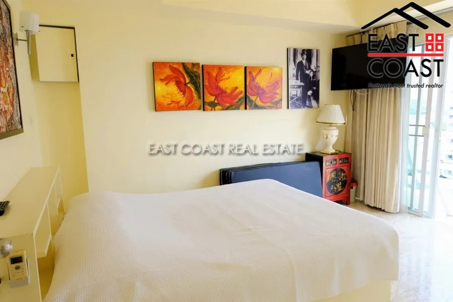 Chateau Dale Towers photo 15