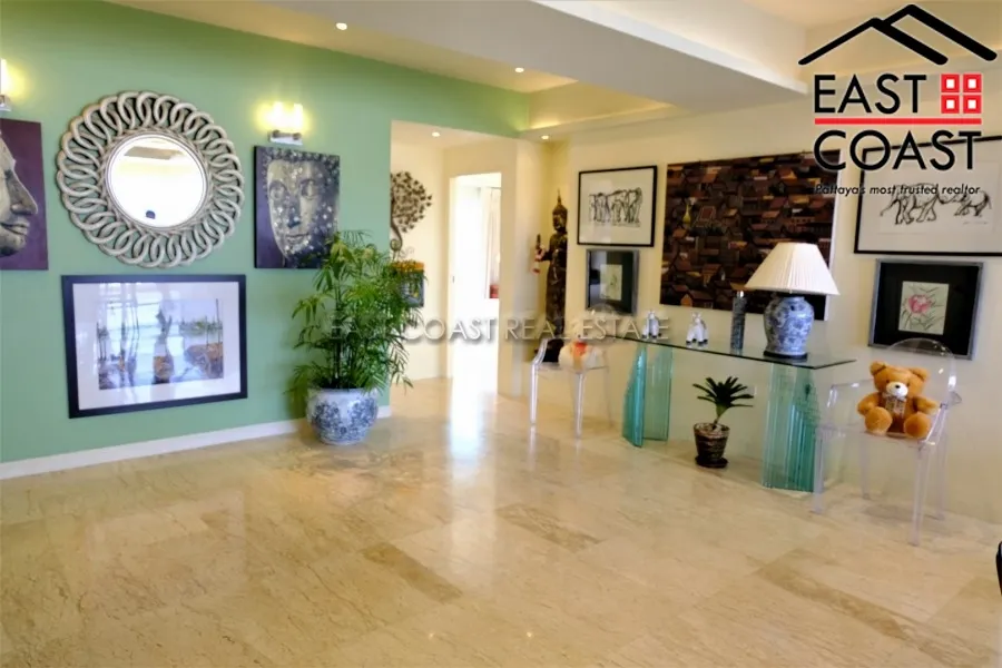Chateau Dale Towers photo 7