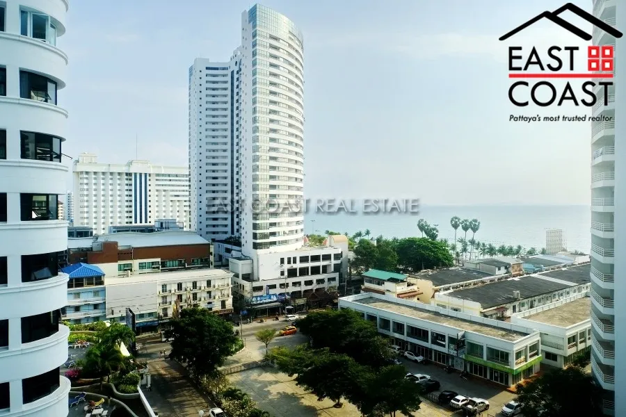 Jomtien Complex photo 19