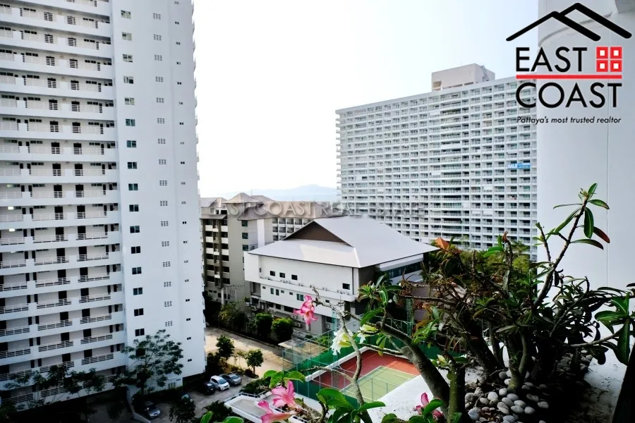 Jomtien Complex photo 12