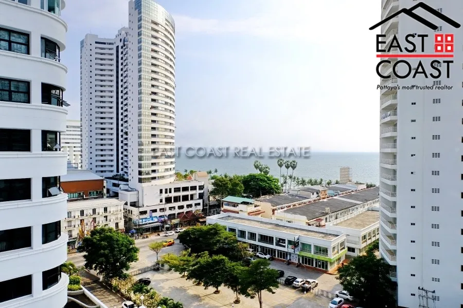 Jomtien Complex photo 30