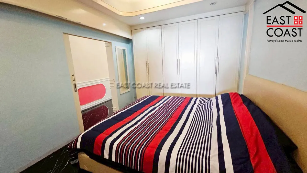 Jomtien Complex photo 10