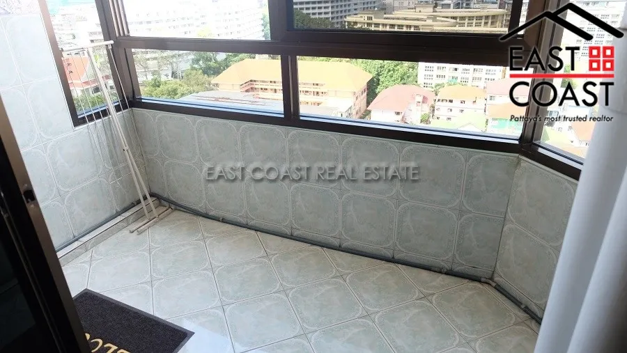 Centre Condo photo 13