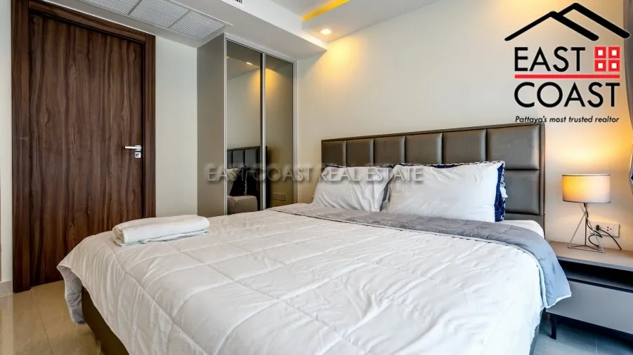 Grand Avenue Residence