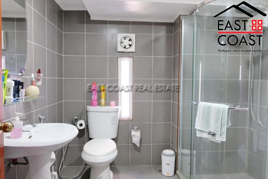 Chateau Dale Towers photo 24