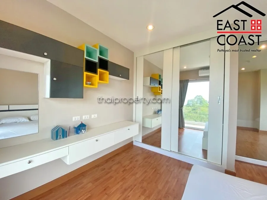 Le Beach condo photo 9