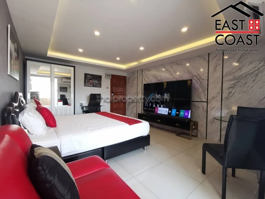 Pattaya Beach Condo photo 5