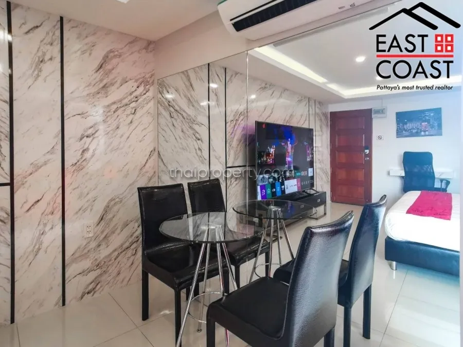 Pattaya Beach Condo photo 10