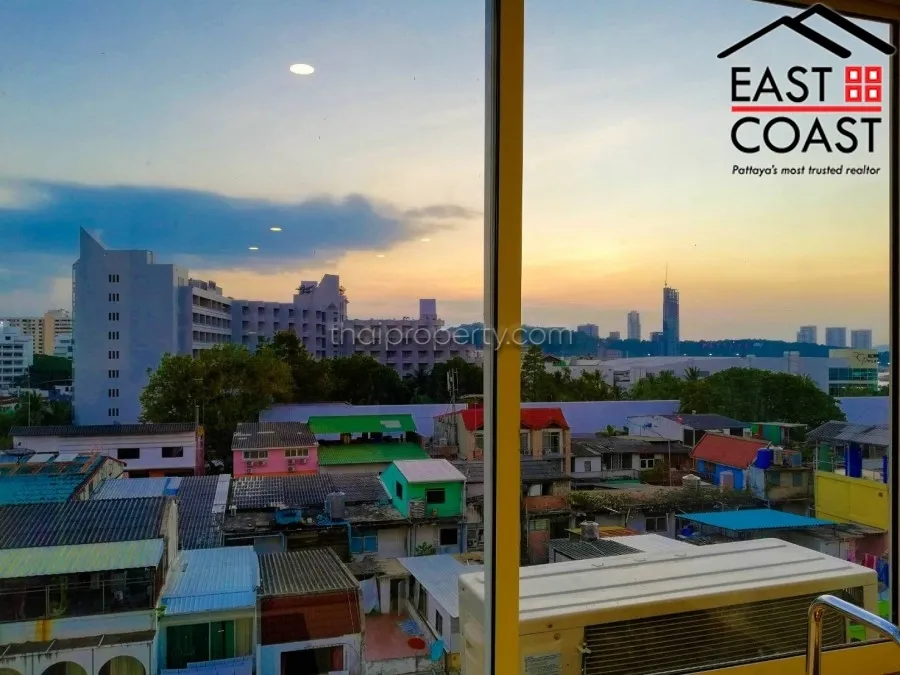Pattaya Beach Condo photo 3