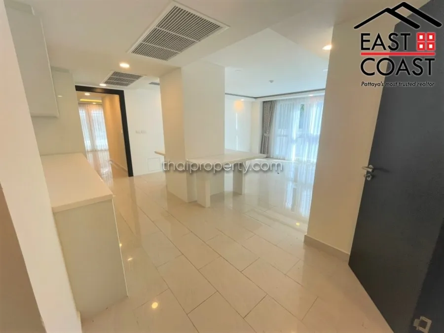 Grand Avenue Residence
