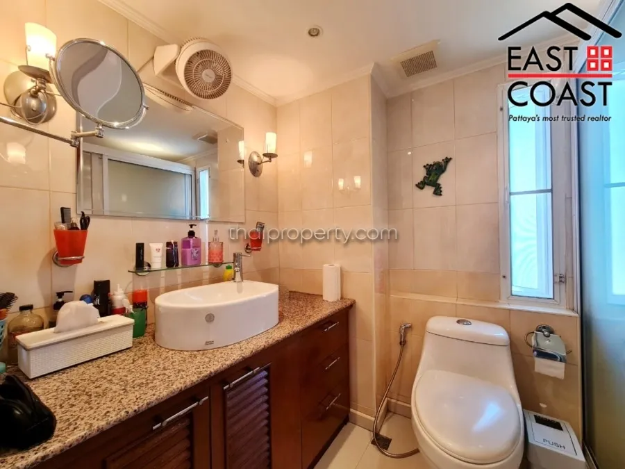 Chateau Dale Towers photo 11