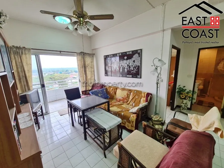 Somphong Condo photo 5