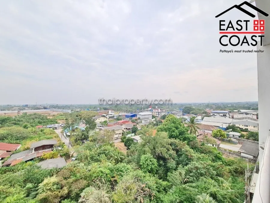 Somphong Condo photo 11