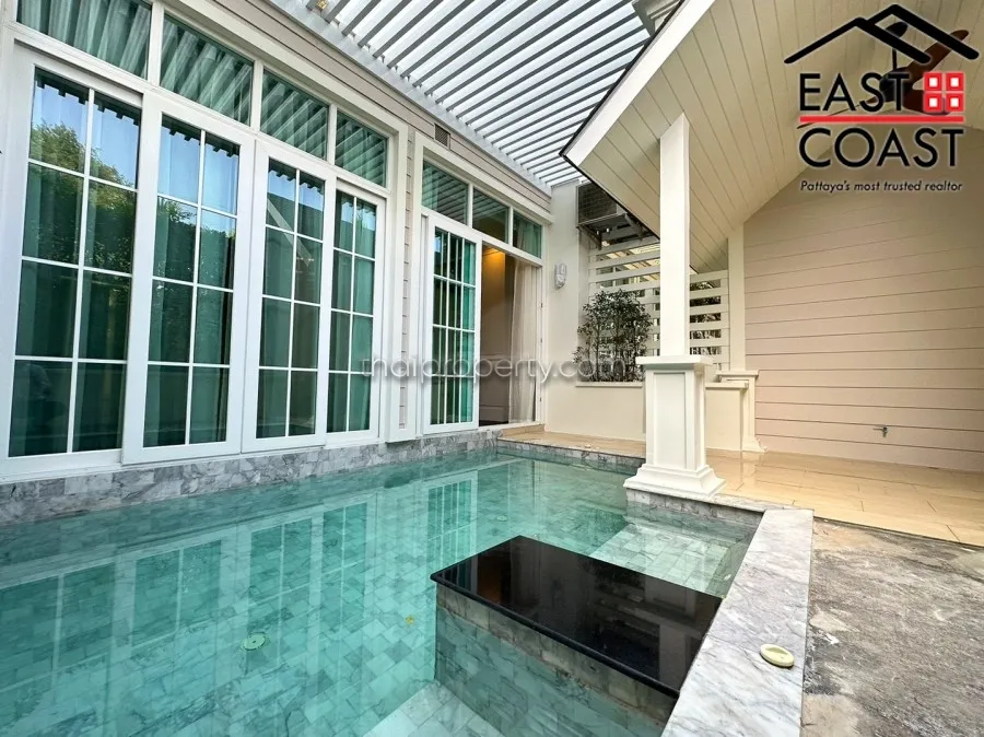 Grand Florida Beachfront Condo Resort Pattaya photo 4