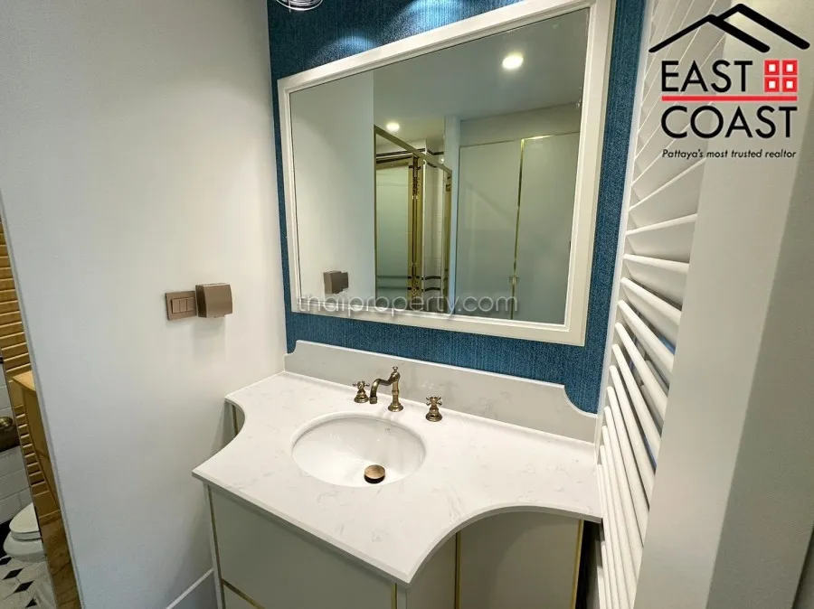 Grand Florida Beachfront Condo Resort Pattaya photo 14