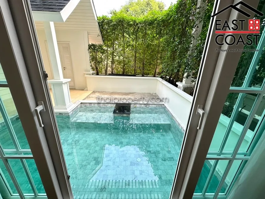 Grand Florida Beachfront Condo Resort Pattaya photo 5
