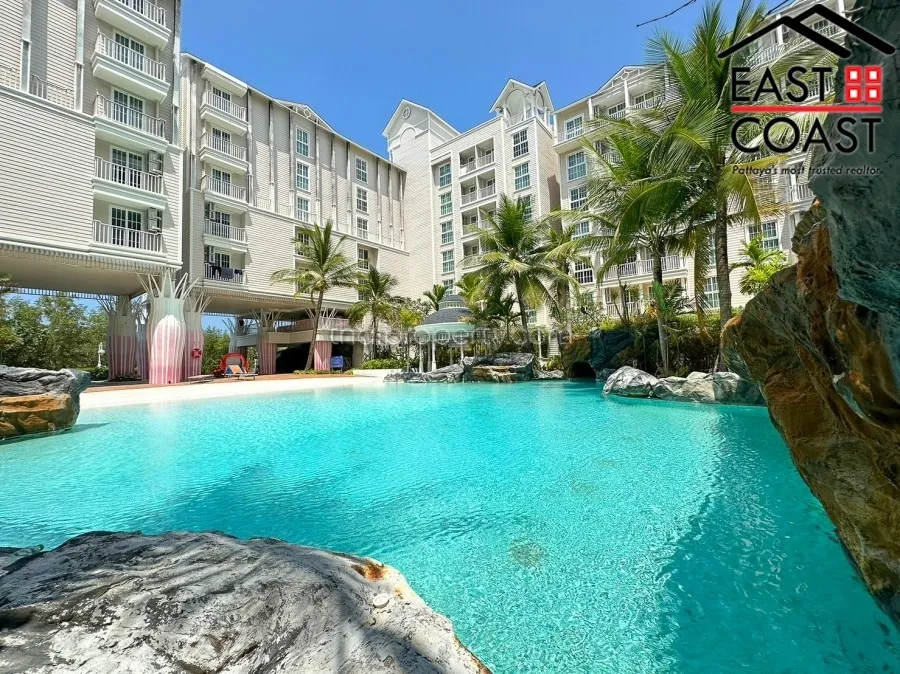 Grand Florida Beachfront Condo Resort Pattaya photo 15