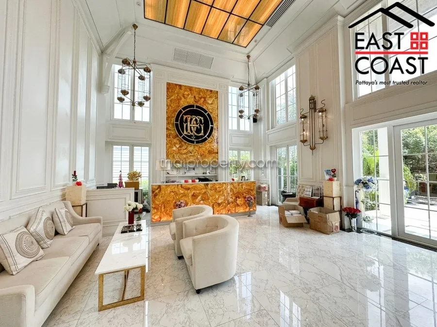 Grand Florida Beachfront Condo Resort Pattaya photo 21