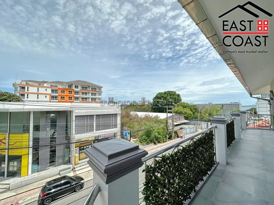 Apartment 4 Condominium photo 13