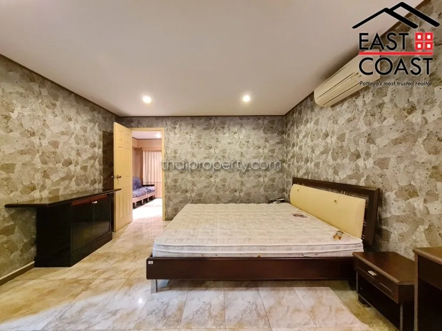 Grand Condo photo 17