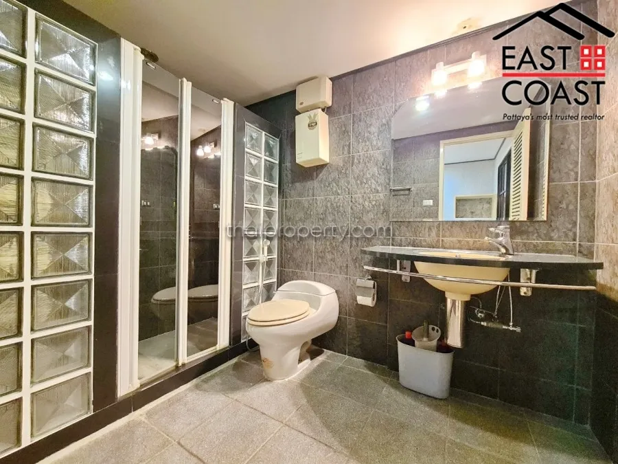 Grand Condo photo 13