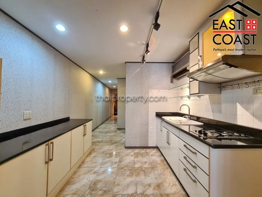Grand Condo photo 10