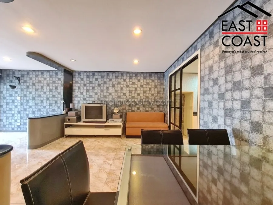Grand Condo photo 8
