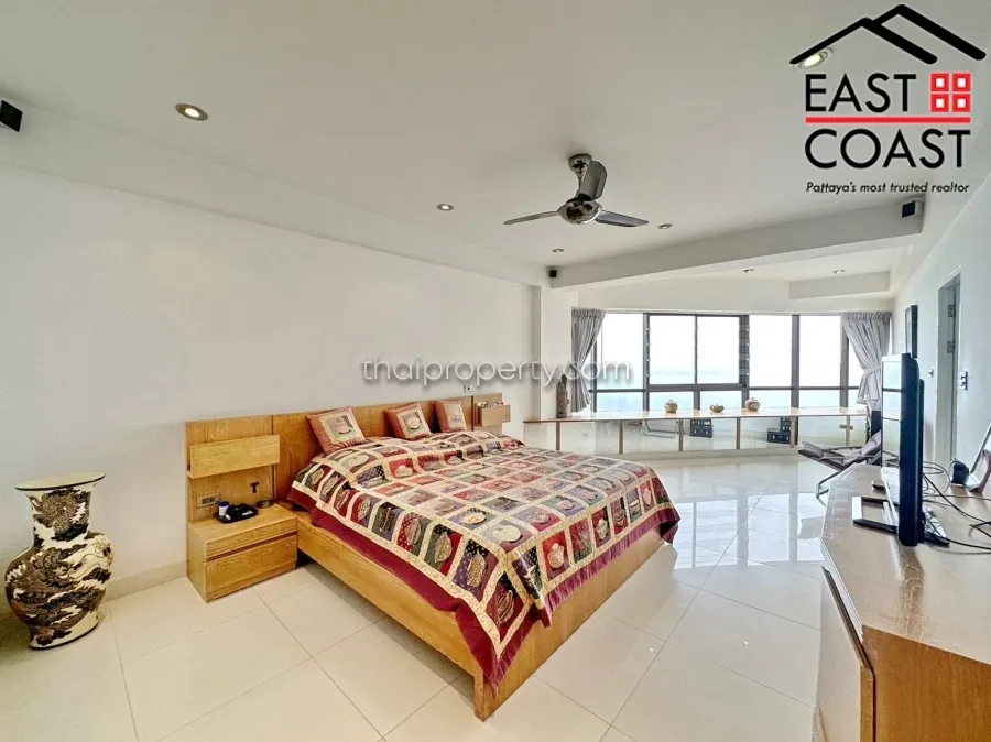 Jomtien Plaza photo 20