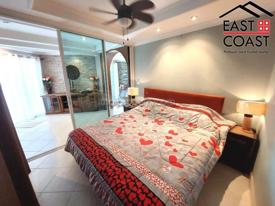 Jomtien Beach Condominium photo 8
