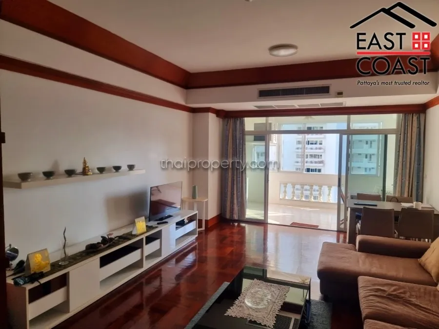 Jomtien Complex photo 6
