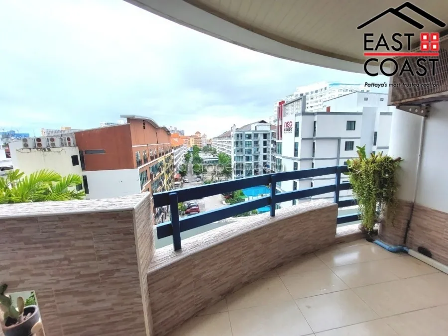 Jomtien Plaza photo 23