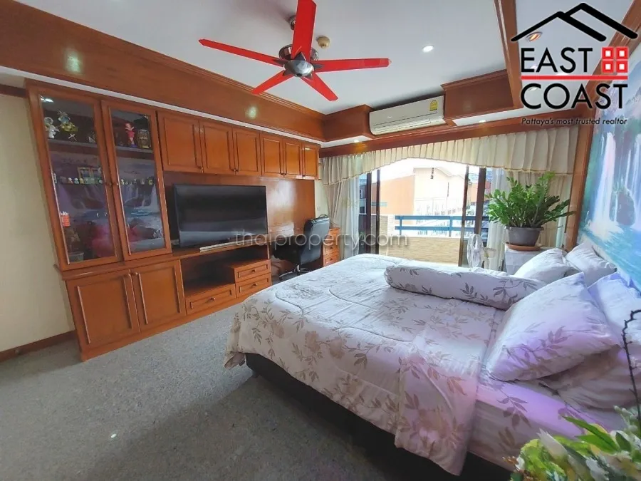 Jomtien Plaza photo 21